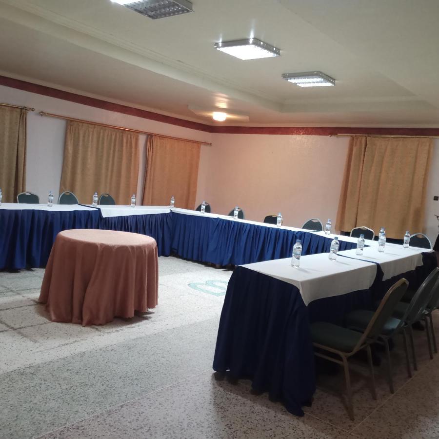 Heartland Hotel Kigali Buitenkant foto