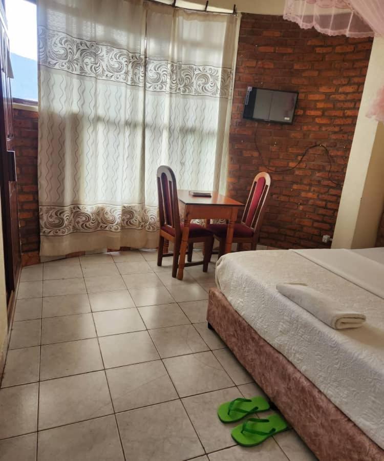 Heartland Hotel Kigali Buitenkant foto